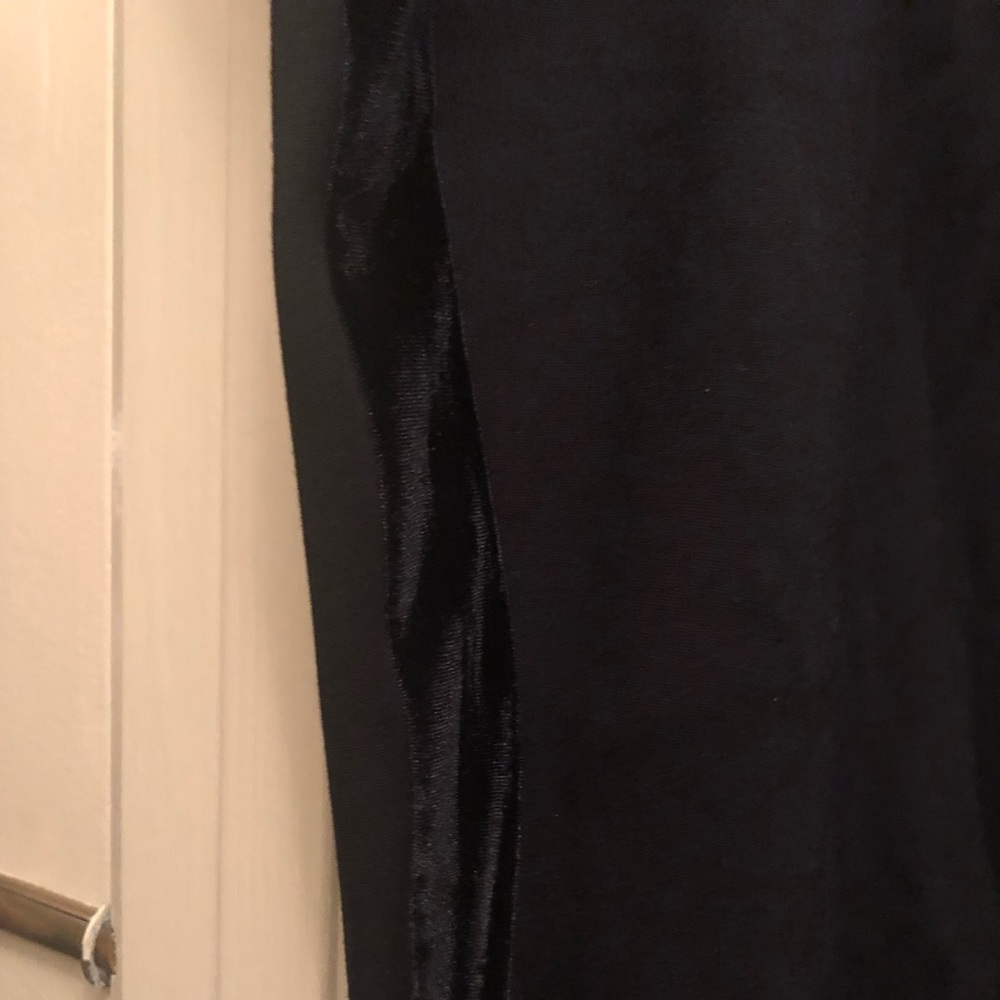 Calvin Klein Leggings (large) - Picture 3 of 5